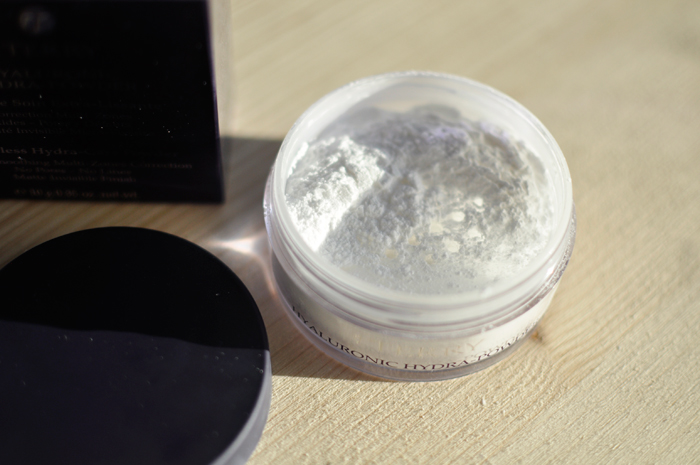 by terry hyaluronic hydra powder