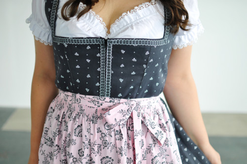 strumpfhose dirndl