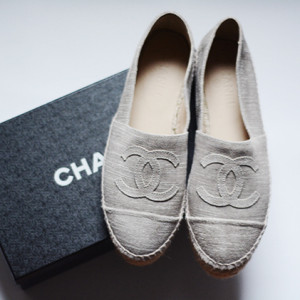 chanel espadrilles stoff