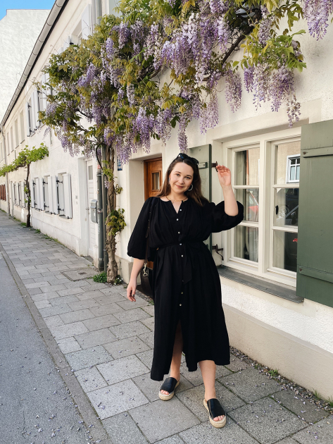 Outfit schwarzes Sommerkleid &other stories